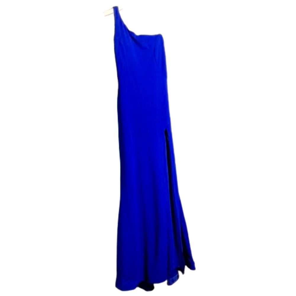 NWT B. Smart gown. Size 11.
